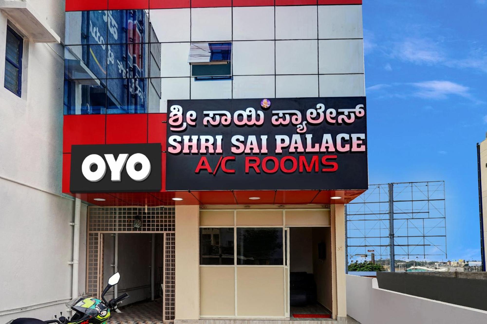 Oyo Flagship Shri Sai Palace Kumbalgod Exterior foto